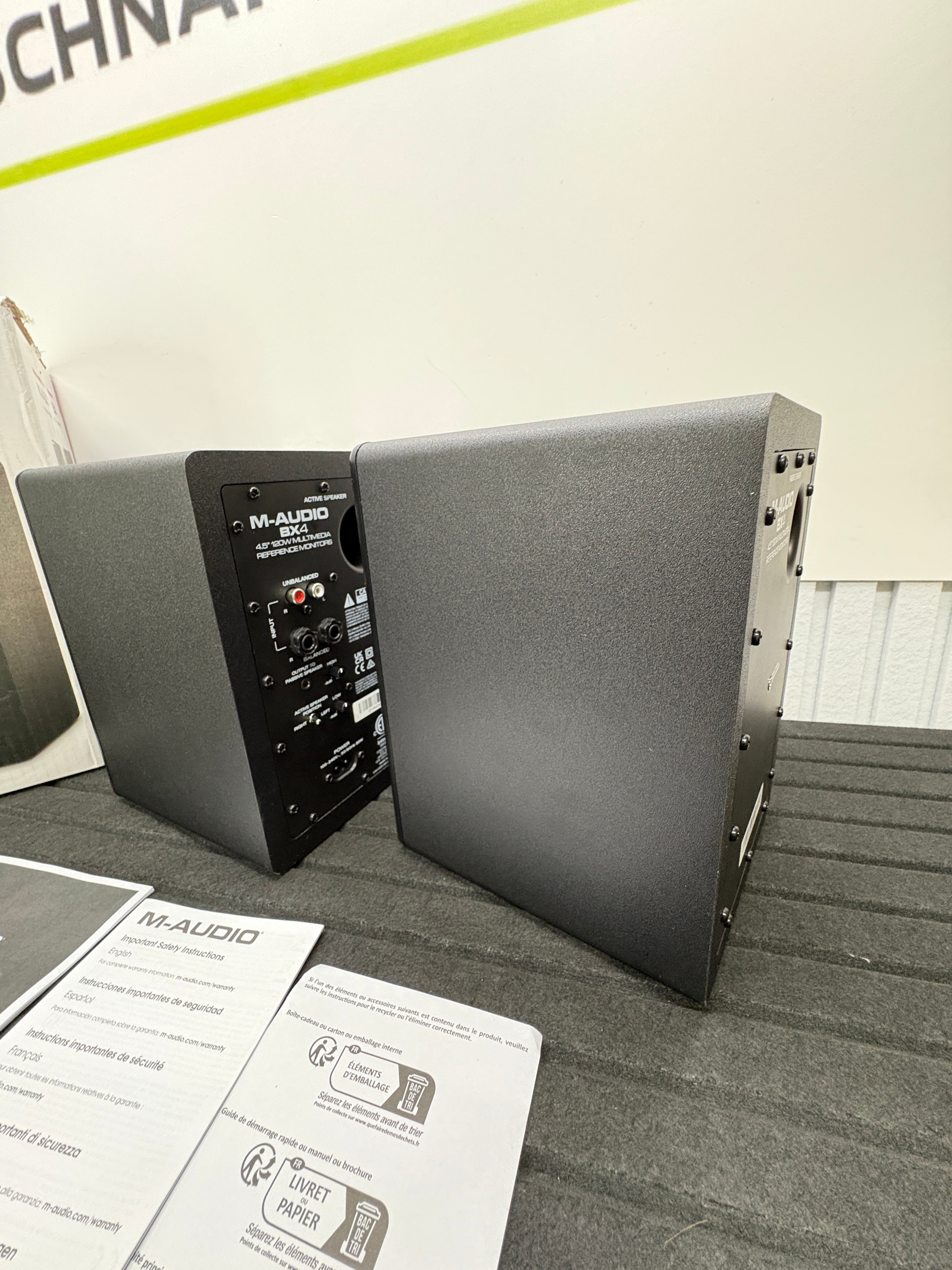 M-Audio BX4 4,5" Multimedia Reference Monitore