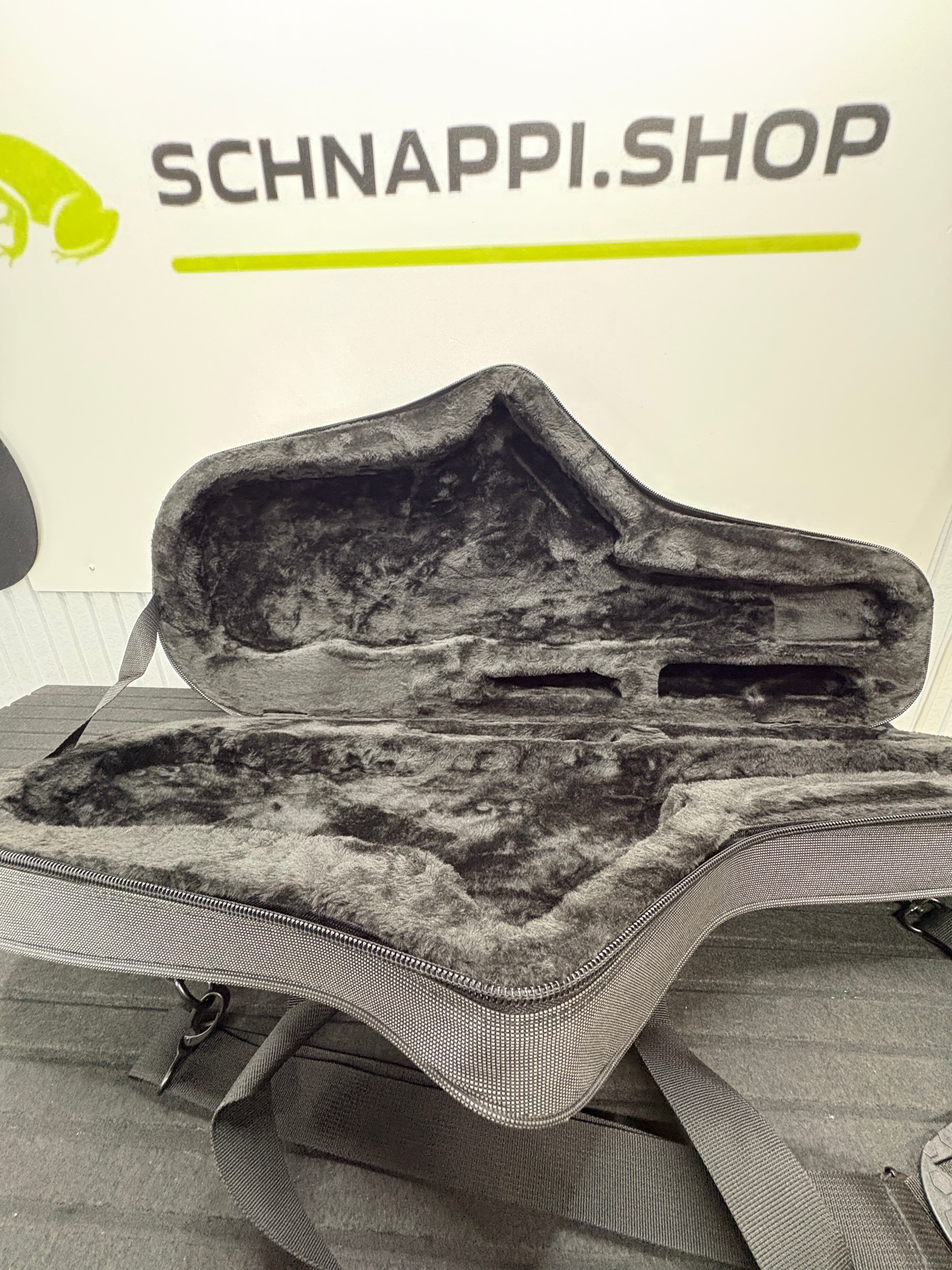 Gator Cases für Tenorsaxophon (GL-TENOR-SAX-A)