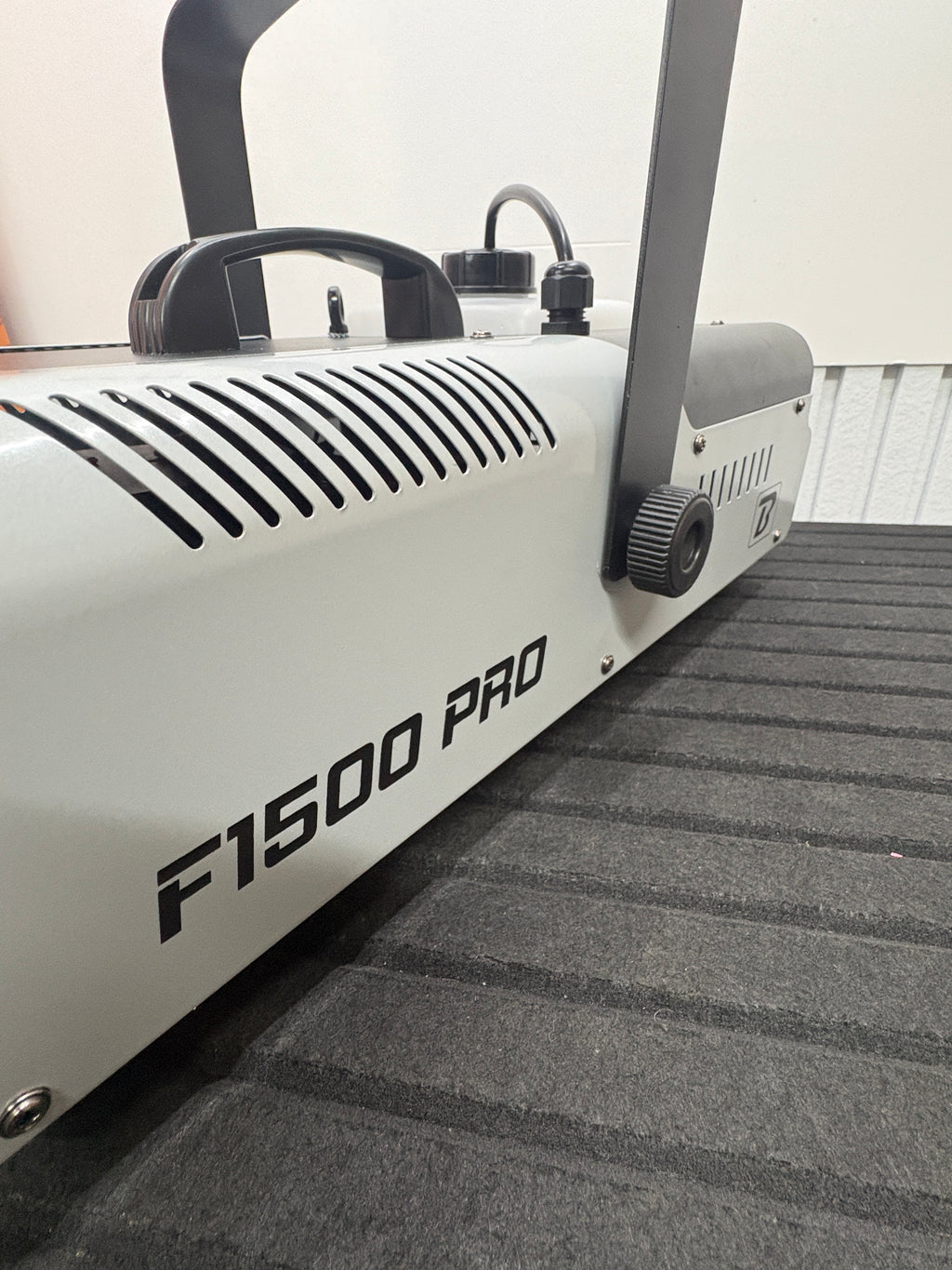 BoomToneDJ F-1500W Pro Nebelmaschine