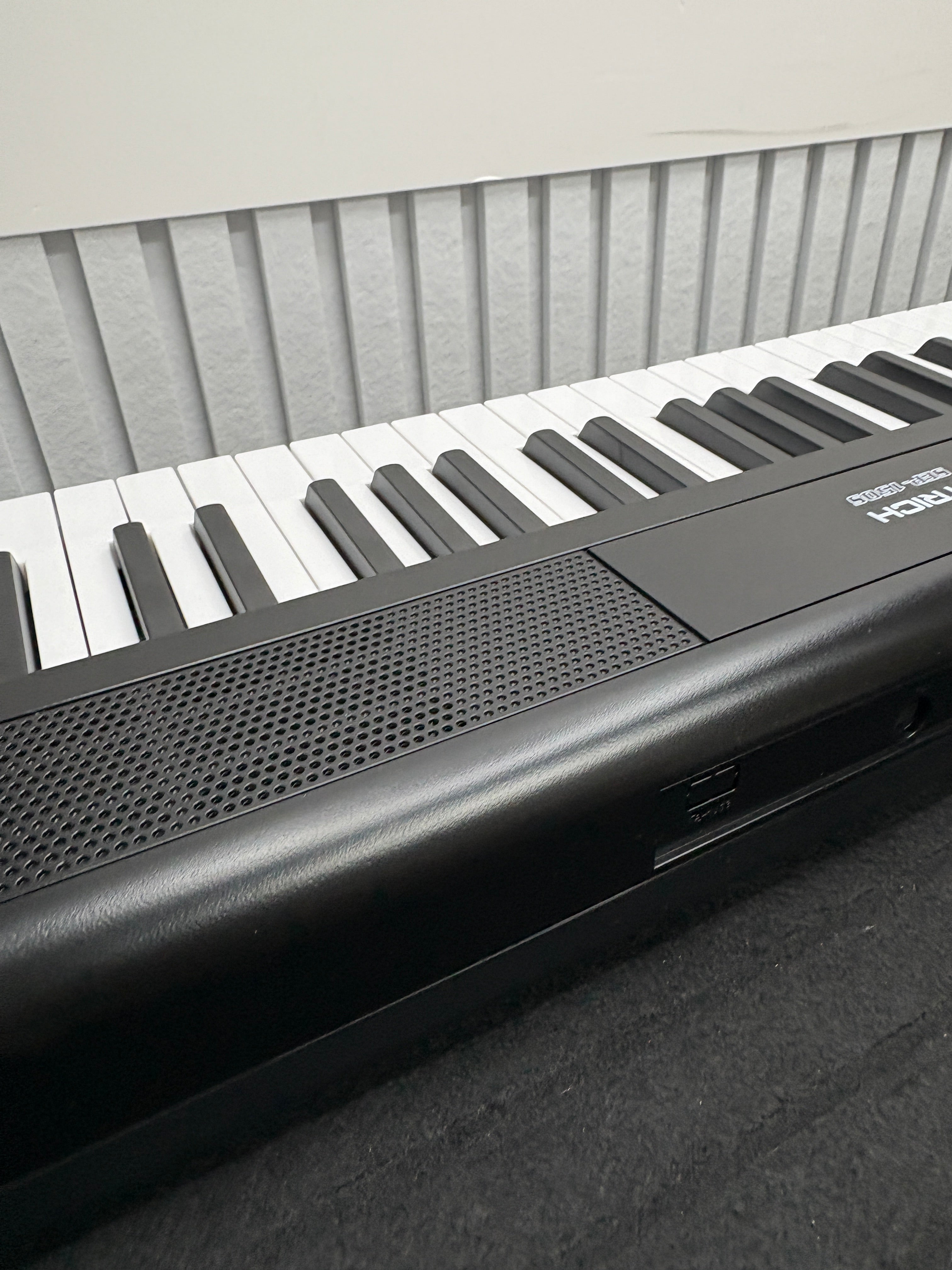 STRICH 88 Key Digital Piano Full Size