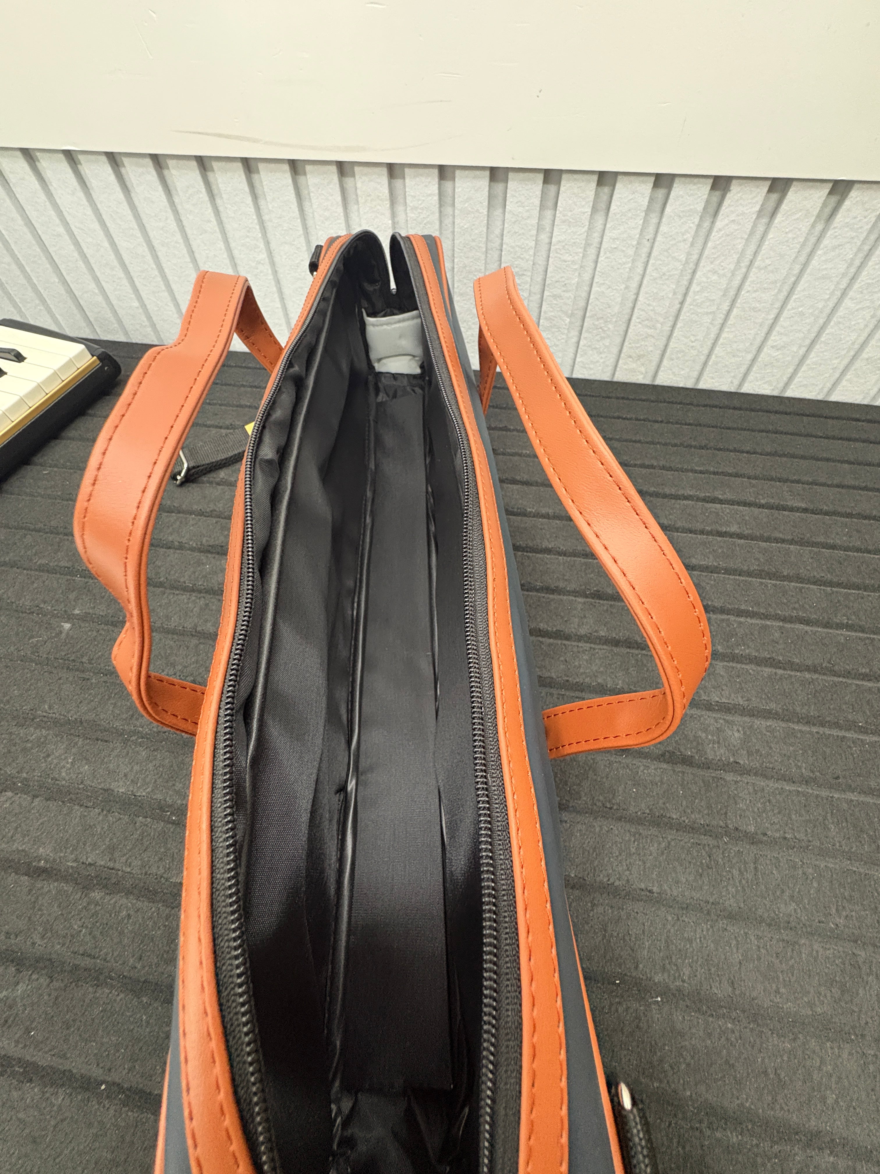 Suzuki Melodion M-37C Tasche + Schlauch