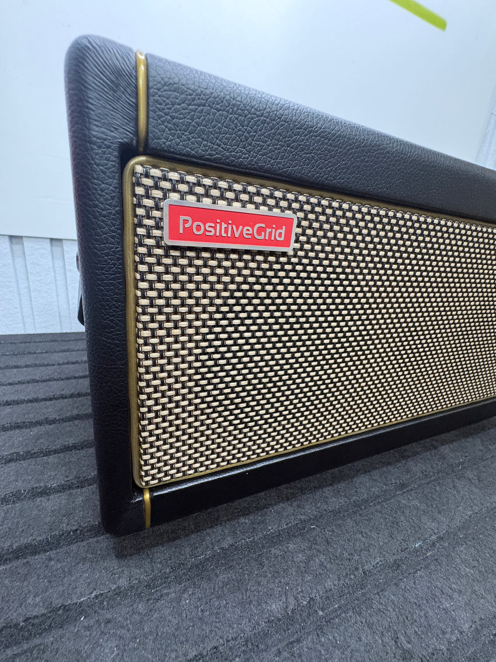 Positive Grid Spark 40 Smart Gitarrenverstärker 40W