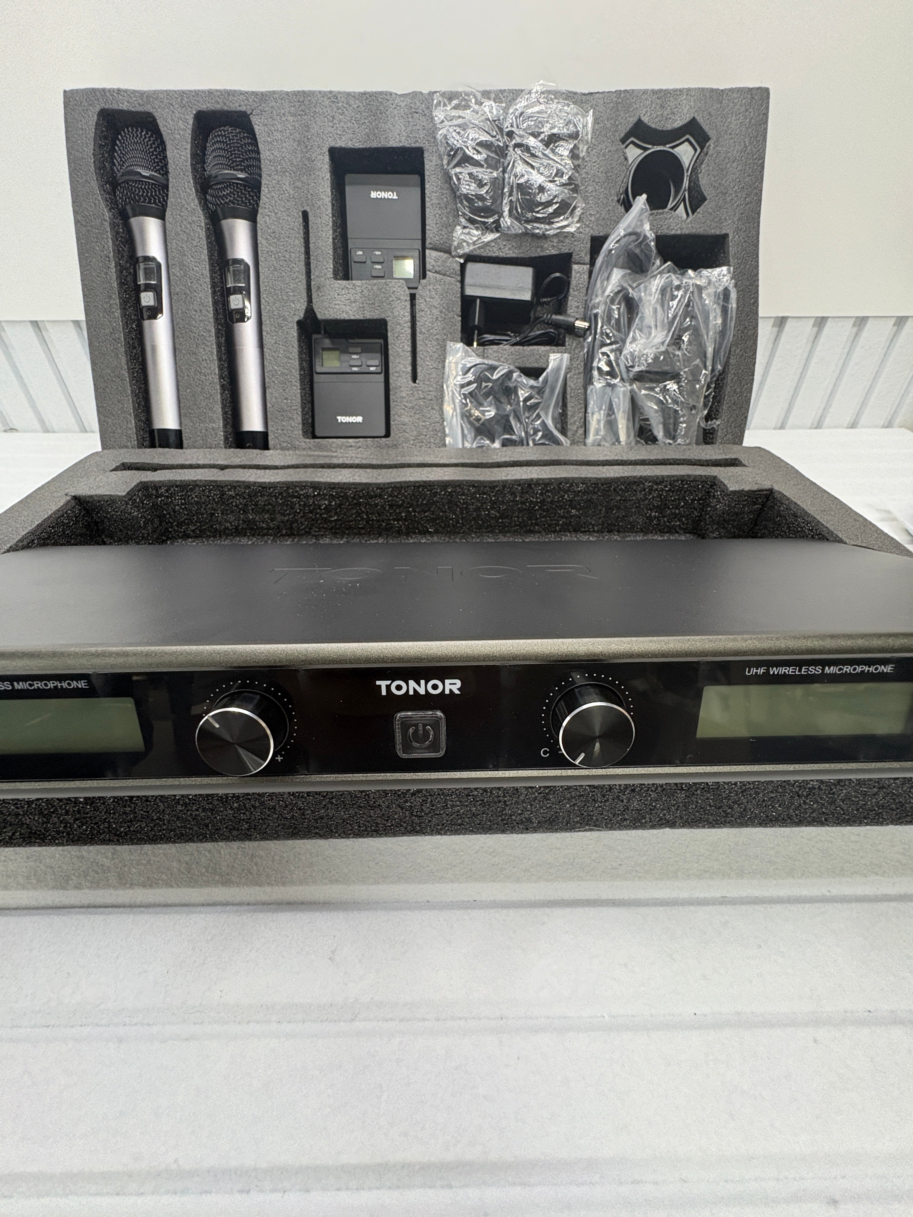 TONOR TW842 UHF Funkmikrofon Set