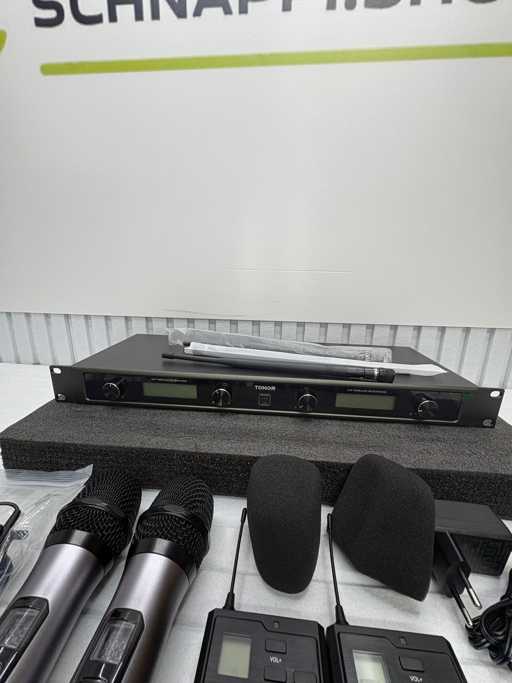 TONOR TW842 UHF Funkmikrofon Set