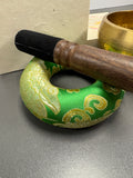 Original Tibetische Klangschale 13cm Klöppel, Klangschalenkissen