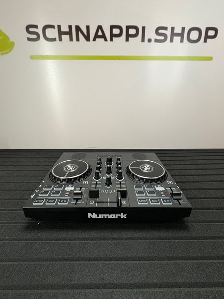 Numark Party Mix Live DJ Controller mit Lautsprechern, Lichtshow