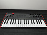 Akai MPK Mini Plus 37 Tasten MIDI Keyboard Controller