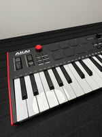 Akai MPK Mini Plus 37 Tasten MIDI Keyboard Controller