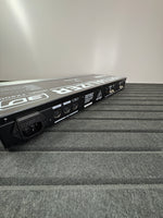 Behringer VIRTUALIZER 3D FX2000 3D Multi Engine Effektprozessor