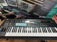 Novation 61SL MkIII 61-Key MIDI-Controller-Keyboard mit 49 Tasten