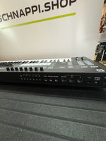 Novation 61SL MkIII 61-Key MIDI-Controller-Keyboard mit 49 Tasten